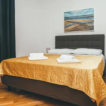 Matej 1 Apartment *